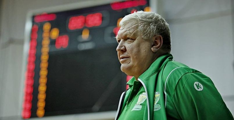 Главный тренер "Кубани" Евгений Трефилов провел мастер-класс для юных гандболисток (ВИДЕО)