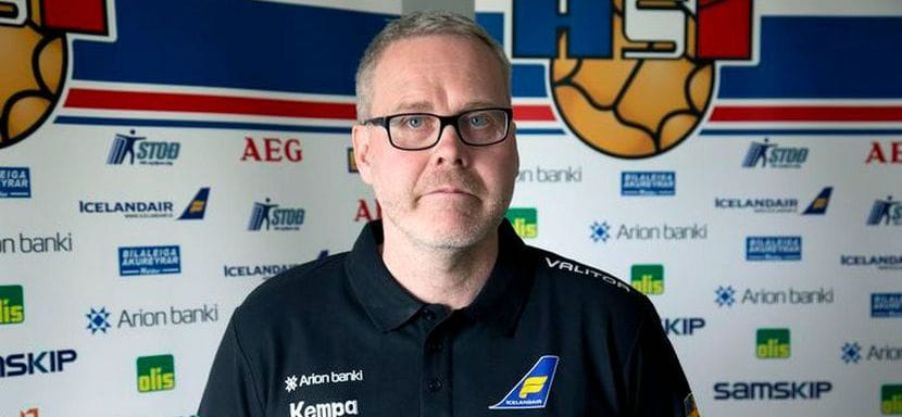 Норвегия. Бывший рулевой женской сборной Исландии Аксель Стефанссон будет ассистентом Кеннета Габриэльсена в "Сторхамаре"