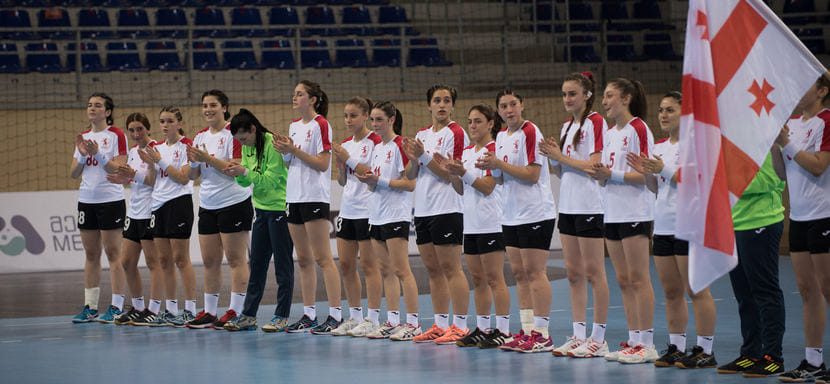 Чемпионат Европы (U-17). Второй дивизион. Украинки победили сверстниц из Люксембурга, грузинки проиграли нидерландкам с разницей "-41"