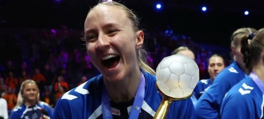 Хенню Рейстад — 4-й игрок в истории, признанный MVP и ставший лучшим бомбардиром чемпионата мира после Морсковой, Фридрикас и Нягу