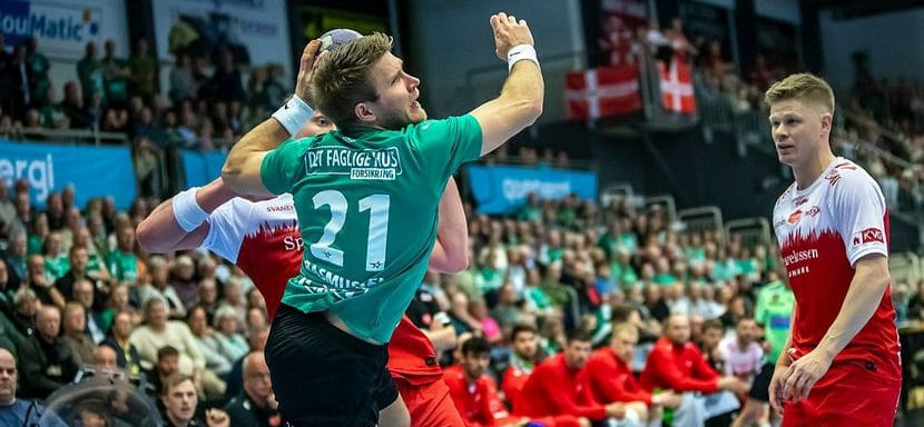 Легенда "Скьерна" Рене Расмуссен продолжит защищать цвета датской команды. Новый сезон станет для него 18-м в клубе