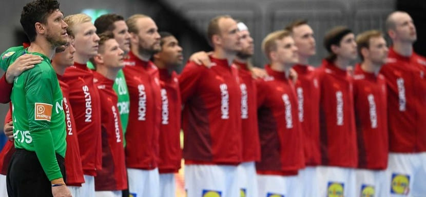 ЧЕ-2022. Рулевой сборной Дании Николай Якобсен назвал состав на январский топ-турнир. В ростер вернулся Расмус Лауге Шмидт