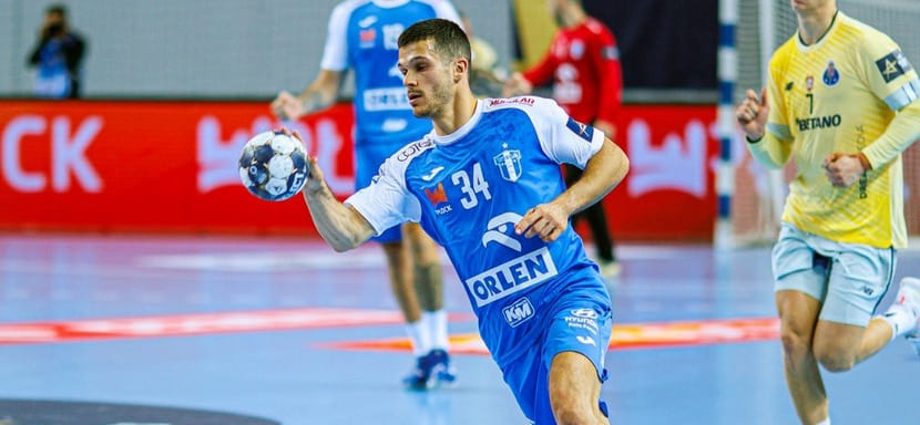 Польша. "Висла" продлила контракты с хорватом Ловро Михичем и боснийцем Мирсадом Терзичем