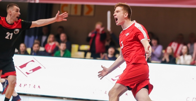 Суперлига. Московский "Спартак" разгружает ростер. Клуб покидает левый крайний сборной  Литвы Миндаугас Урбонас