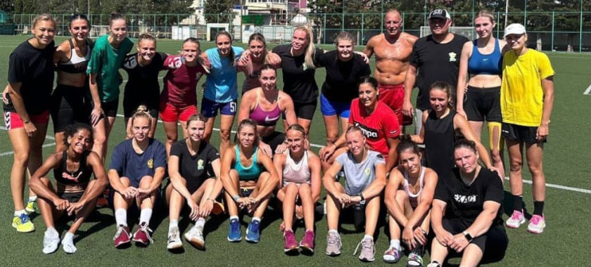 Сборы "Кубани": добрые и злые полицейские, гусь за меткую стрельбу и самая вкусная вобла