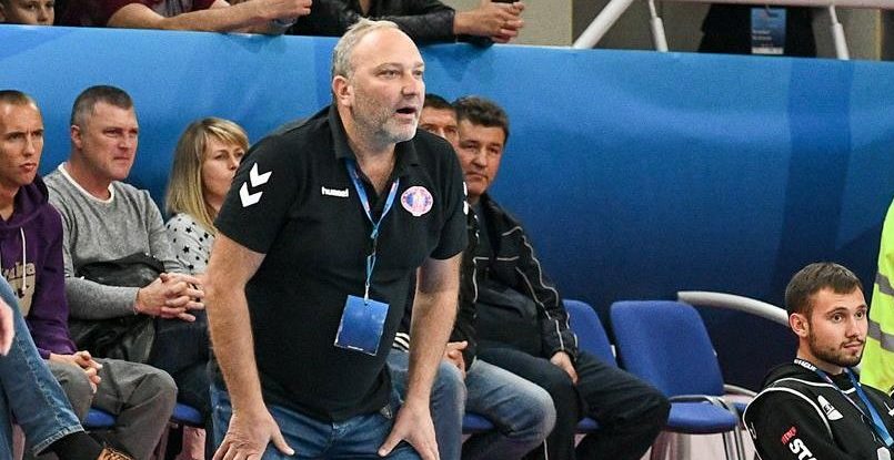 СЕХА-лига. Николай Степанец: "Все игроки соберутся в Запорожье сегодня вечером. Общую тренировку проведем лишь в день матча с "Татраном"