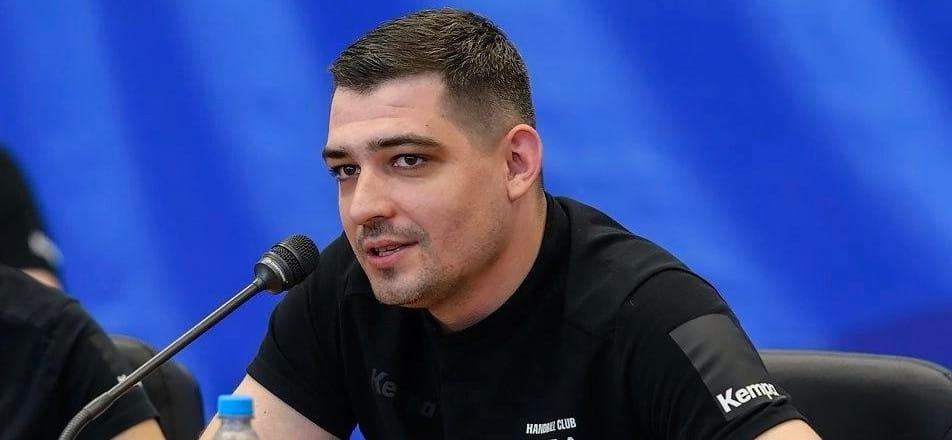 Olimpbet Суперлига. Антон Анташев: "Женщин судить сложнее! А к мужикам мы привыкли…"