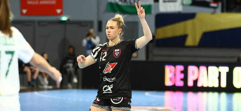 Франция. Шведская разыгрывающая Йенни Карлсон продолжит защищать цвета "Бреста" и в следующем сезоне