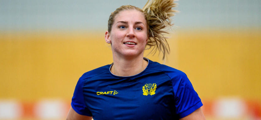 Линейная венгерского "Дьёра" и сборной Швеции Линн Блом признана игроком года у себя в стране