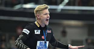 Дания. Рулевой сильнейшего клуба страны "Эсбьерга" Йеспер Йенсен представлен как главный тренер женской национальной сборной