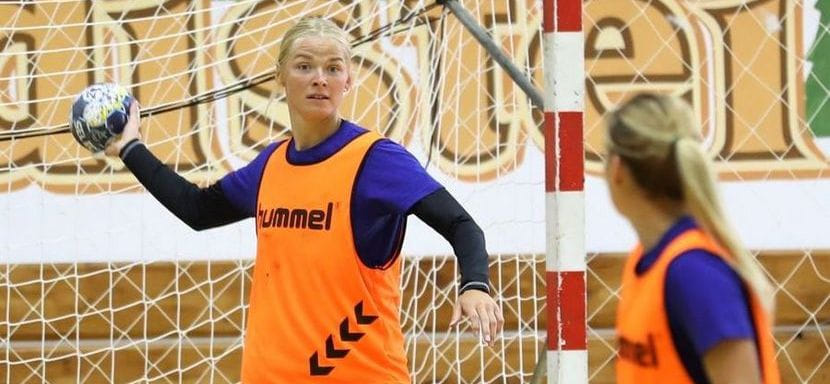 Румыния. Евгения Миневская: "Особых предпочтений нет. Могу хорошо сыграть и в атаке, и в защите"