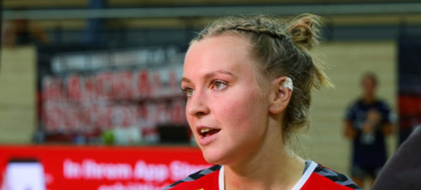 Бундеслига. Правая крайняя "Халле-Нойштадта" Свантье Хаймбург завершит профессиональную карьеру ради работы учителем физкультуры в гимназии