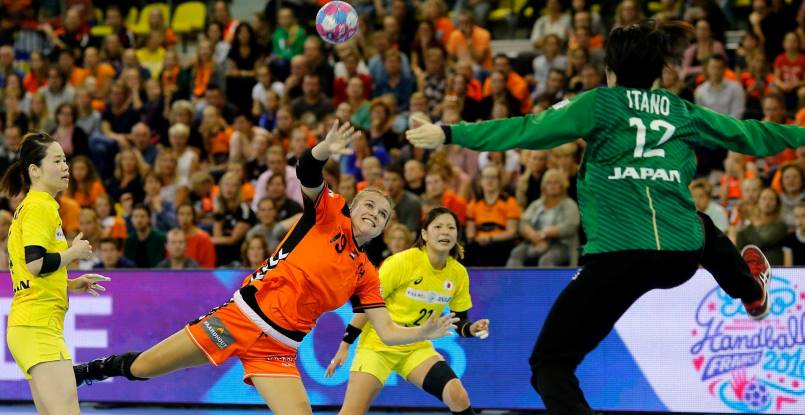 Женская сборная Голландии дважды обыграла команду Японии в товарищеских матчах