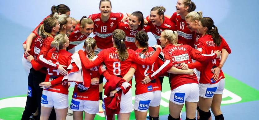 Дания, Норвегия и Швеция подали официальный запрос в ИГФ о запрете белых шорт для гандболисток на чемпионате мира-2025