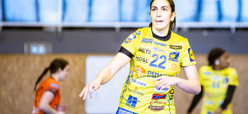 Франция. "Ницца" арендовала у "Меца" 18-летнюю левую полусреднюю из Италии Джулию Фаббо