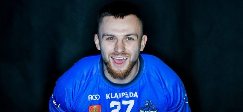 Германия. Литовский линейный Бенас Буткус будет защищать цвета "Айнтрахта" из Хильдесхайма, выступающего в (Д3)