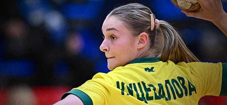 11 голов Ангелины Куцеваловой помогли краснодарской "Кубани" победить "Уфу-Алису" и выйти в 1/8 финала женского Кубка России