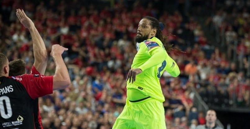 Лига чемпионов. Жилберту Дуарте отправил мяч со скорость 138 км/ч. Это рекорд нынешнего "финала четырех" (ВИДЕО)