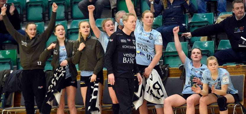 Дания. Двадцатый тур женского чемпионата завершился гостевой победой "Орхуса" над "Вендсюсселем"