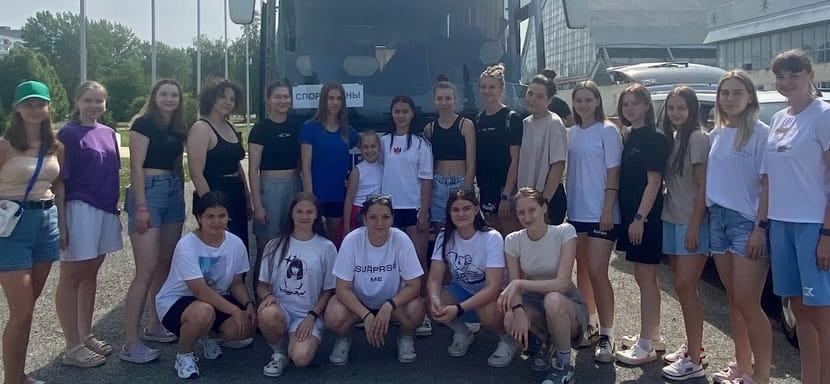 Россия. Молодёжный состав "Лады" с обновлённым тренерским штабом отправился на сбор по ОФП