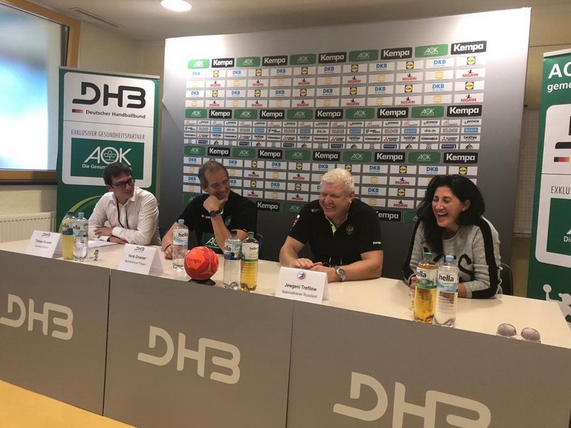 Евгений Трефилов после выигрыша матча в Дессау: "У немецкой сборной хорошая команда, обученные игроки, но слишком прямолинейные"