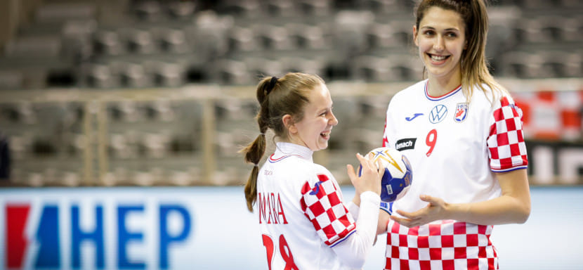 Женская сборная Хорватии обыграла команду Нидерландов на товарищеском турнире в Порече