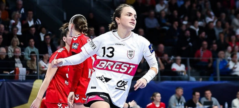 Кто с кем ругается в "Бресте", причём тут "Оденсе" и почему Анна Вяхирева может переехать в Данию