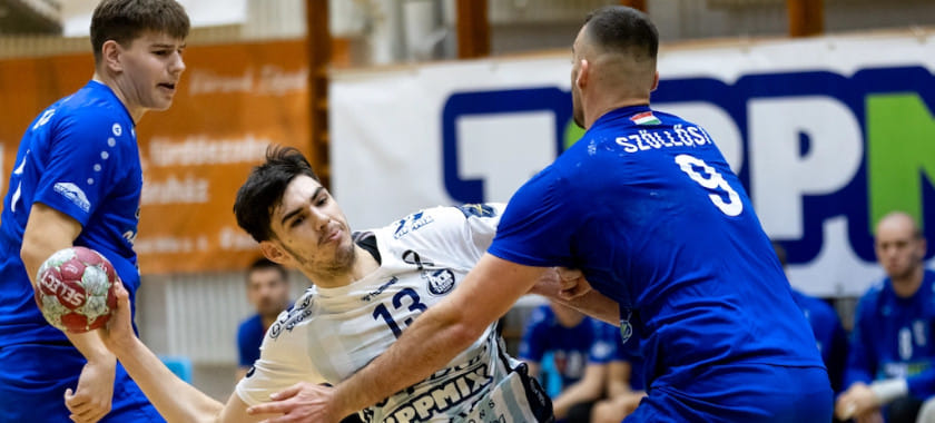 "Пик" Калараша разгромил "Комло", "Веспрем" тоже победил в матче чемпионата Венгрии. "Ференцварош" потерял очко