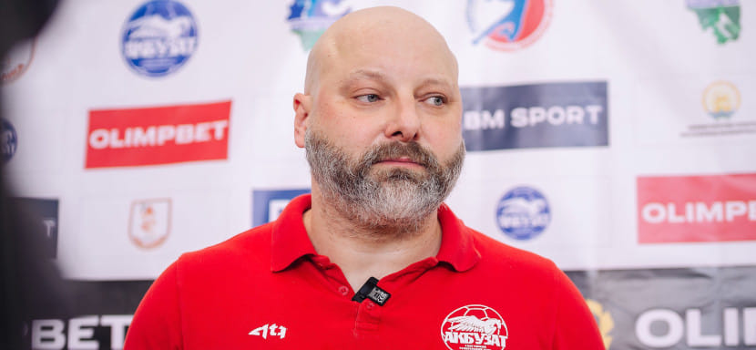 Александр Горбатиков: "Лукьянцев показал уверенный уровень гандбола в этом сезоне, стал одним из лучших левых крайних России"