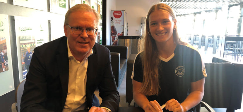 Дания. 22-летняя линейная "Виборга" Ида-Мари Даль продлила контракт с клубом на два сезона