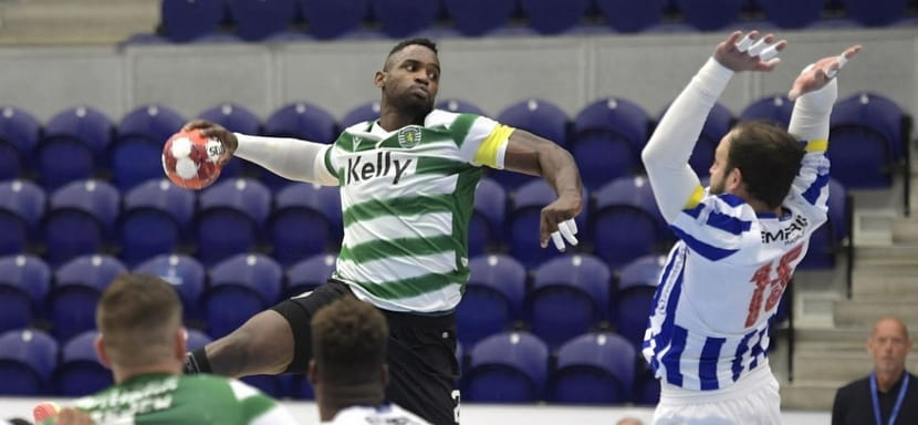 Португалия. "Порту" готов заплатить "Спортингу" 150 тысяч евро за трансфер кубинского полусреднего Педро Вальдеса