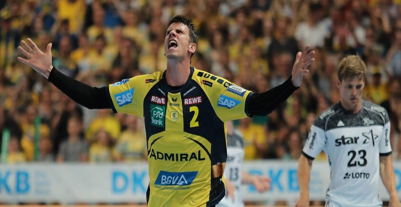 Разыгрывающий "Райн Левен" Анди Шмид восьмой раз подряд признан лучшим гандболистом Швейцарии