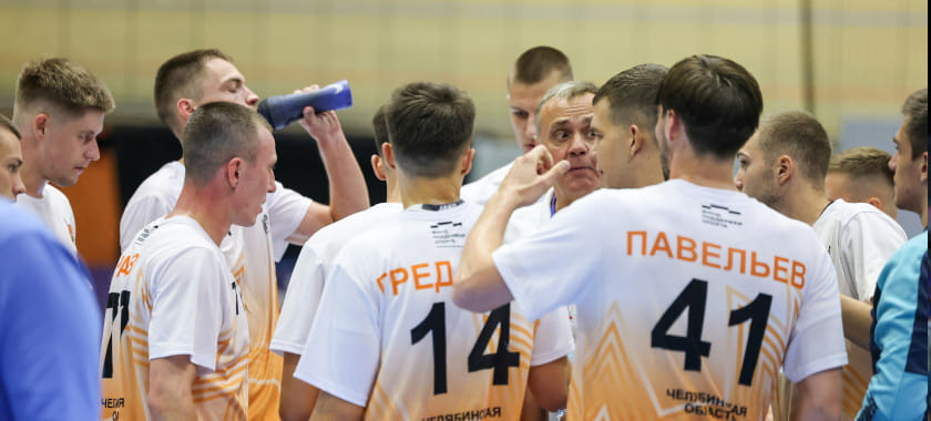 Сегодня двумя матчами завершится Кубок губернатора Омской области. Первое место разыграют "Пермские медведи" и "Динамо-Сунгуль"