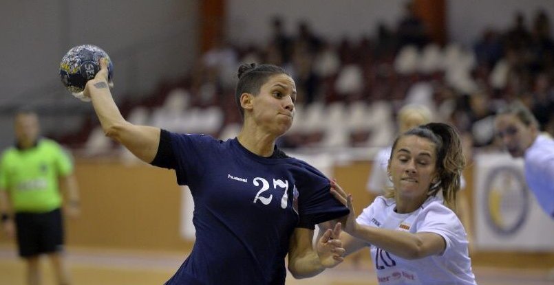 Румыния. Разыгрывающая "Вылчи" Алисия Фернандес получила травму на тренировке