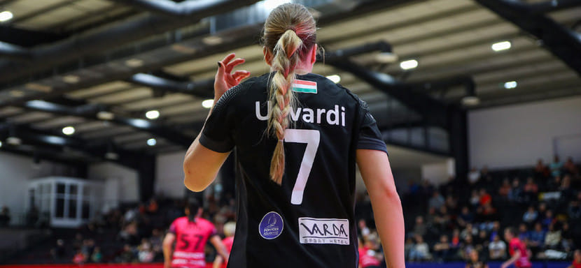 Венгрия. Правая крайняя Лаура Удварди и полусредняя Вероника Габанкова покинут "Кишварду" после этого сезона