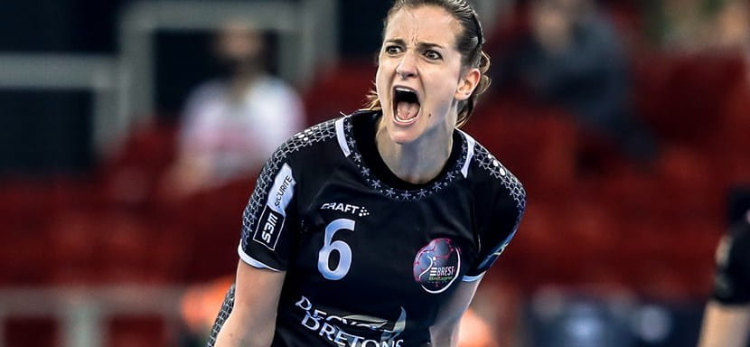 Переходы Аны Грос из "Бреста" в ЦСКА и Эдуарды Аморим из "Дьера" в "Ростов-Дон" вошли в топ-10 межсезонных трансферов по версии ЕГФ