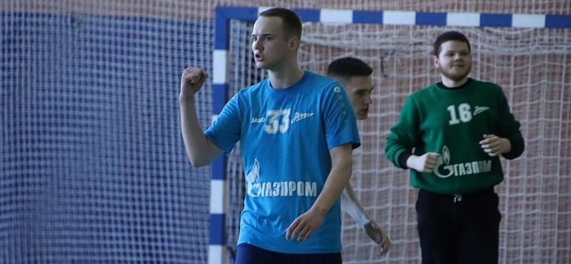 Россия. Полусредний Никита Вересков и вратарь Максим Кучинский покинули молодёжную команду "Зенита"