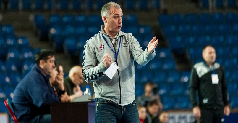 "У друзей нам даже посчастливилось стать Дедом Морозом и Снегурочкой", — Алексей Гумянов рассказал, как отпраздновал Новый год