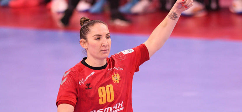 Лига чемпионов. Экс-капитан "Будучности" Милена Раичевич расторгла контракт с черногорским клубом и стала игроком румынского "Рапида"