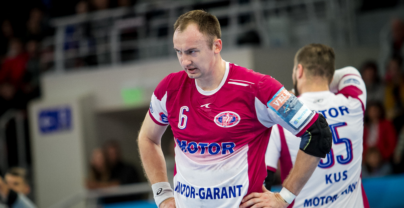 Украина. Белорусский линейный Максим Бабичев продлил контракт с "Мотором"