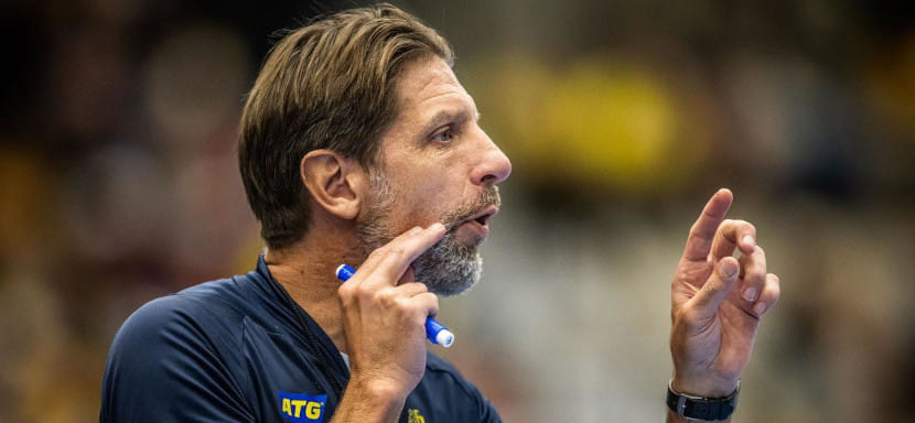 Дания. Официально. 53-летний рулевой сборной Швеции Томас Акснер летом 2024-го возглавит "Эсбьерг". Срок контракта — 3 года