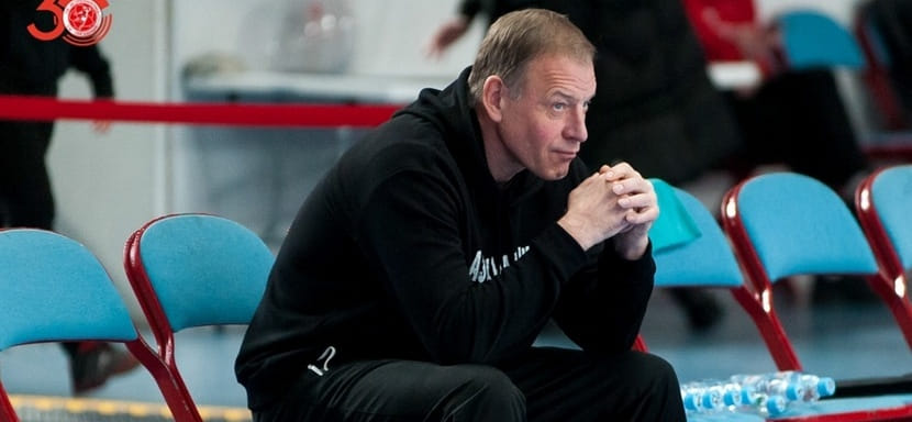 Кубок России. Алексей Алексеев: "Сисенова утром тренировалась. Но после обеда у неё поднялась температура. Поэтому она и не играла"