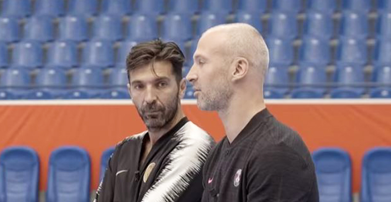 Тьерри Омейе научил Джанлуиджи Буффона гандбольному вратарскому мастерству: ознакомил с теорией и проверил на практике