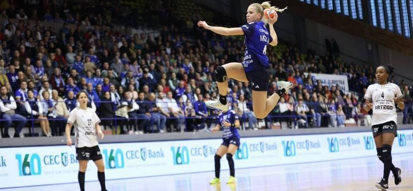 "Дунэря" Киры Трусовой обыграла "Глорию Бузэу" Дианы Ильиной и ещё один результат чемпионата Румынии