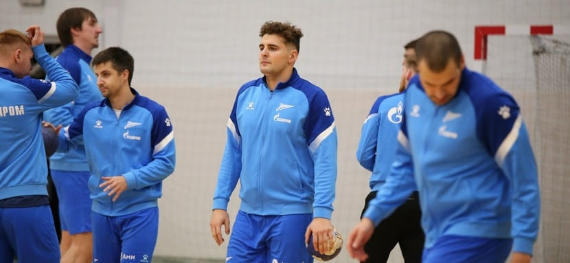 HC Zenit Saint-Petersburg won in away match with a five-goal advantage and caused HC Permskie medvedi’s first loss in the current championship of Russia