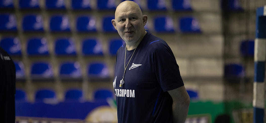 SEHA-Gazprom League. Дмитрий Торгованов: "Стартовые семёрки у "Зенита" и БГК примерно равны, скамейка же длиннее у Бреста" (ВИДЕО)