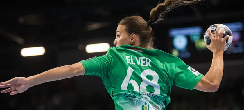 "Дьёр" дома уверенно обыграл "Мец" в Лиге чемпионов. Французская команда потерпела первое поражение в сезоне во всех турнирах