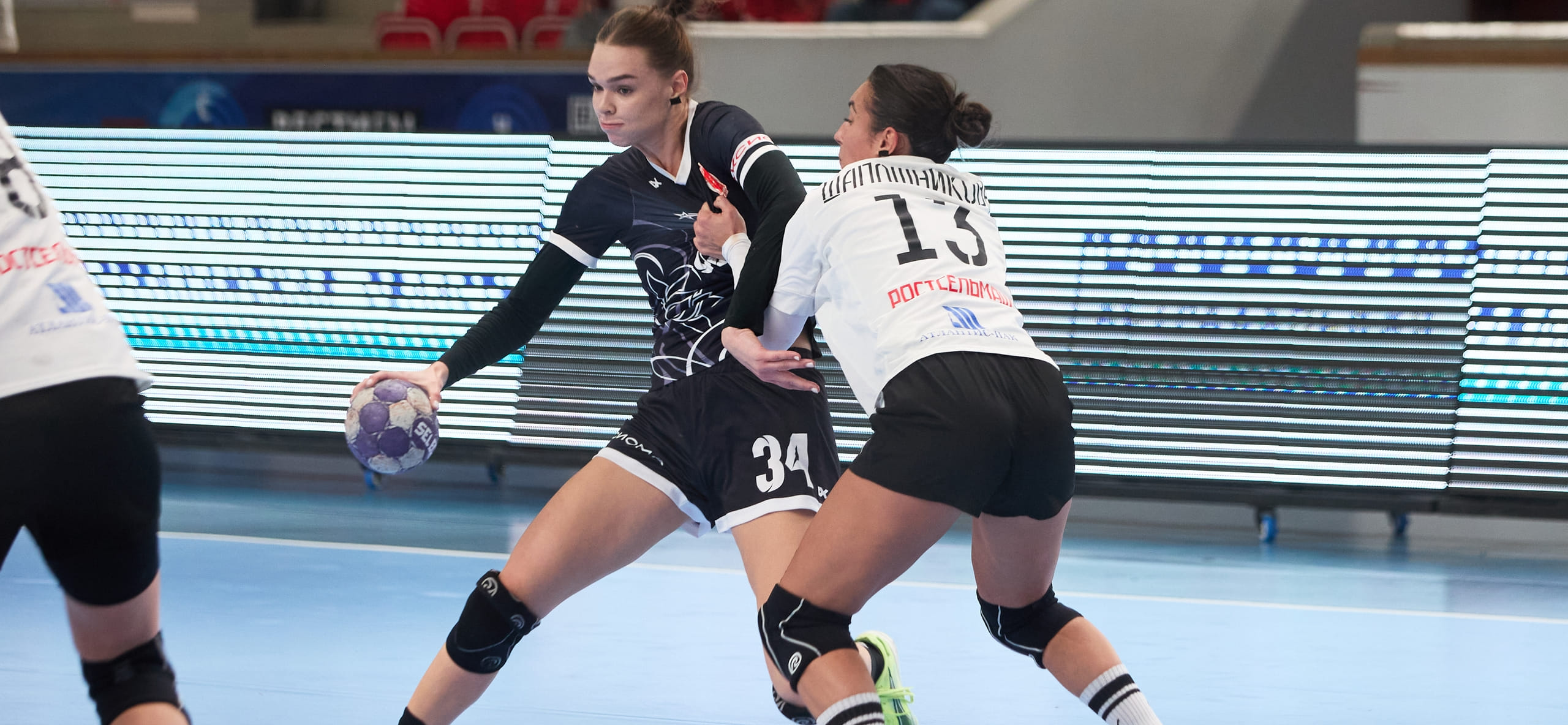 "Ростов-Дон" проводит акцию "мишкопад" на матче с "Астраханочкой", "Звезда" принимает "Динамо-Синару", "Черноморочка" сыграет с "Лучом"