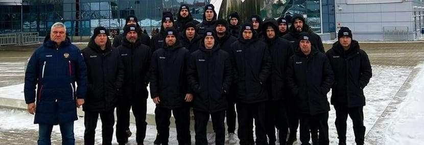 Россия. СГАУ-"Саратов" прибыл на кубковый матч в Ярославль и посетил мемориал "Хоккейное братство"