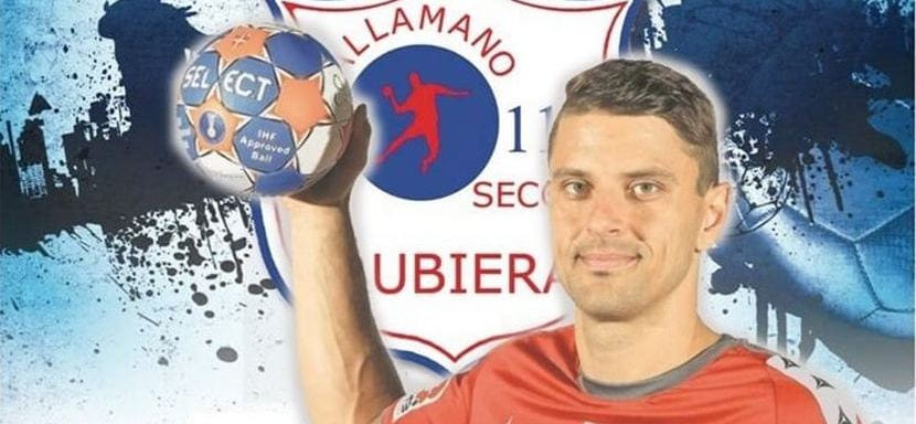 Украинский голкипер Максим Волювач и разыгрывающий из Латвии Марис Вершаковс стали игроками итальянского клуба серии "А" "Секкья Рубьера"